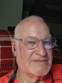 Bruce B. - Shiny Silver - square - metal