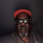 Anthony S. - Shiny Black - square - plastic