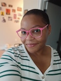 Kendra D. - Neon Pink - round - plastic