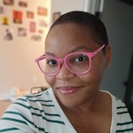 Kendra D. - Neon Pink - round - plastic