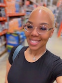 Danielle S. - Gold - oval - metal