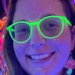 kelseyreinker - Green - oval - plastic