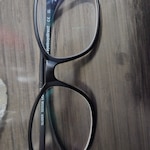 Shauna W. - Black - rectangle - plastic