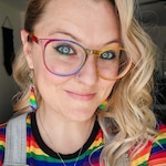 Candice P. - Rainbow - round - plastic